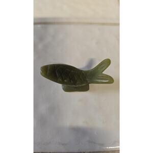 Hand Carved Green Jade Stone Fish Figurine Luck Miniature Animal Koi Carp Decor